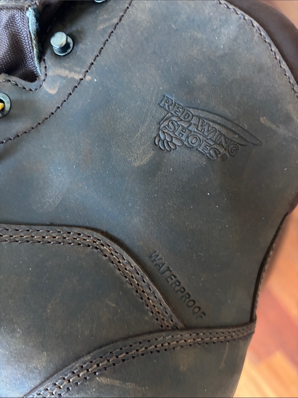 Red Wing 2440 Men’s Dark Brown Leather Moc Toe Work Boots 12 H - Picture 6 of 8